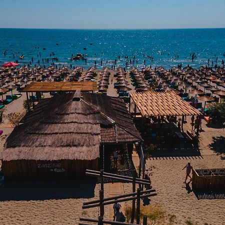 Andreas - Pool & Spa Beach Resort Năvodari Eksteriør billede
