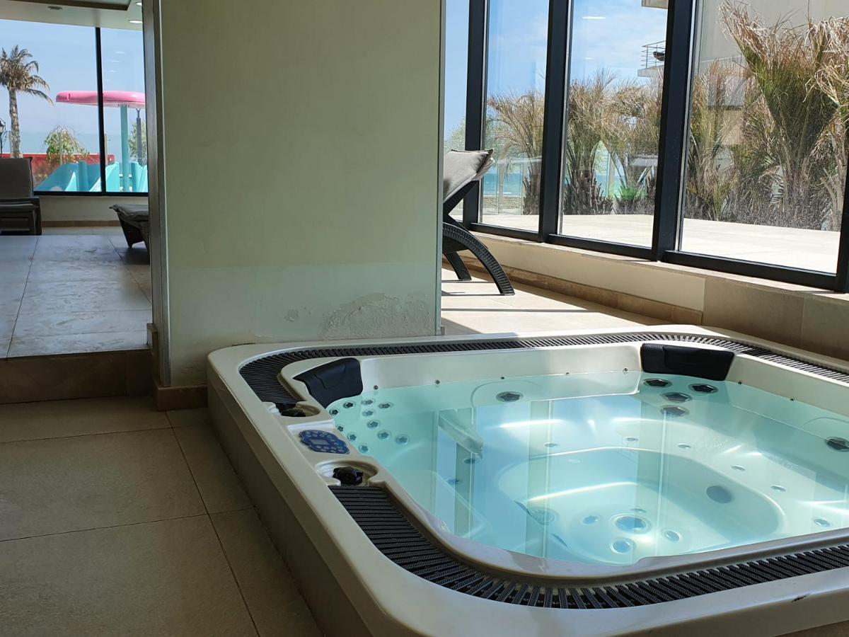 Andreas - Pool & Spa Beach Resort Năvodari Eksteriør billede