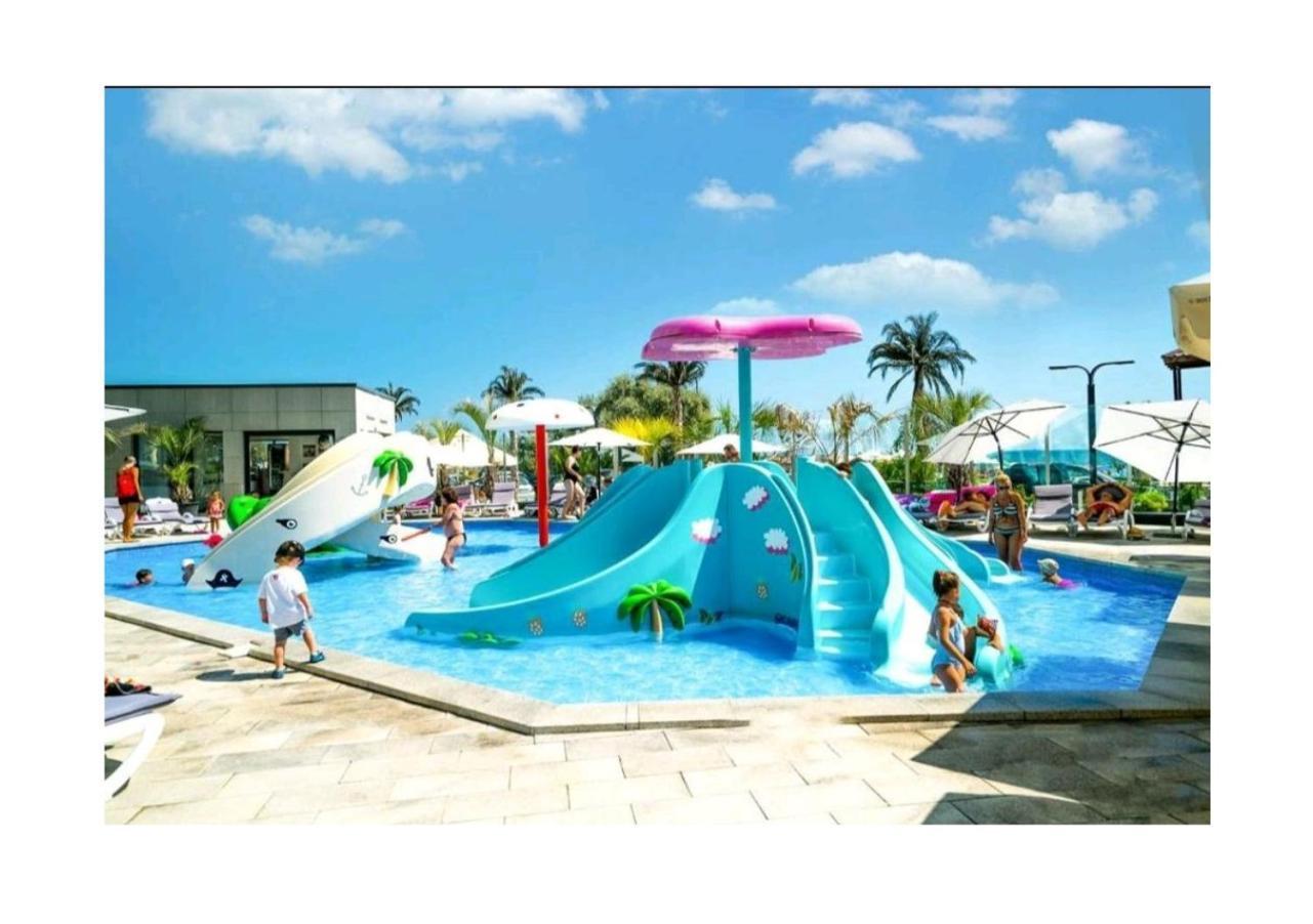 Andreas - Pool & Spa Beach Resort Năvodari Eksteriør billede
